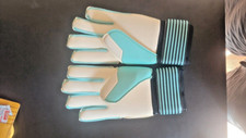 adidas goalkeeper gloves size