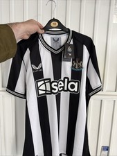 NEWCASTLE UNITED Official