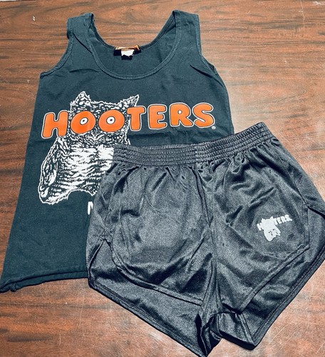 Hooters vintage official - vintage,