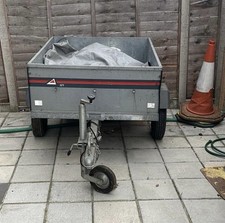 Single axle car - trailer,
