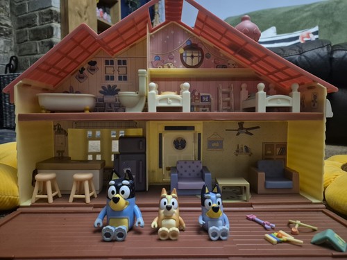 Bluey playhouse toy house with - bluey,