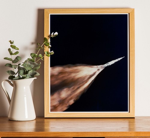 Apollo moon space race - moon,