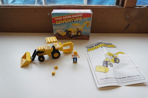 Vintage tyco road builder set - road,