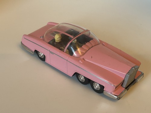 Corgi thunderbirds fab lady - corgi,