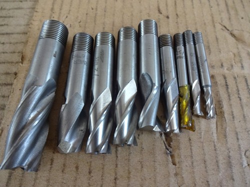 Vertical milling cutters
