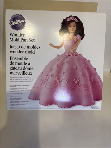Wilton doll wonder - wonder, cake