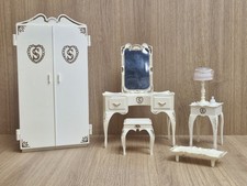 Sindy Doll Bedroom Furniture. Wardrobe, Dressing Table & Stool, Lamp and Tray.