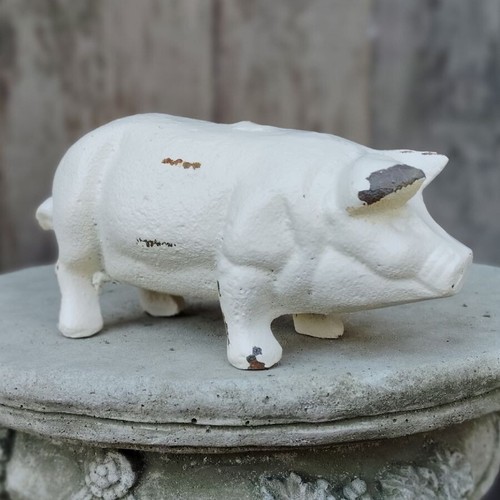 White cast iron pig - white,