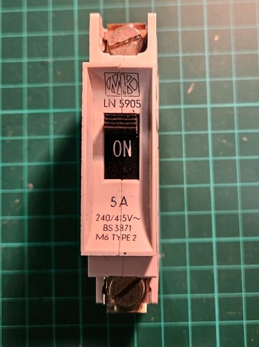 Sentry type mcb ln5905 - 5a,