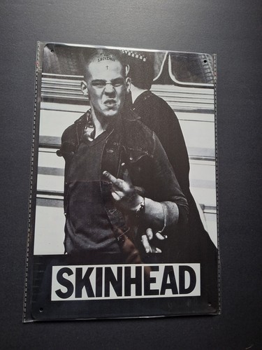 Skinhead the finger - skinhead, sign
