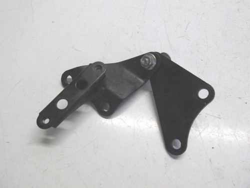 Engine mount yamaha ybr 125 - yamaha,