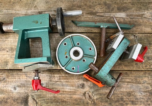 Vintage wood lathe - ,