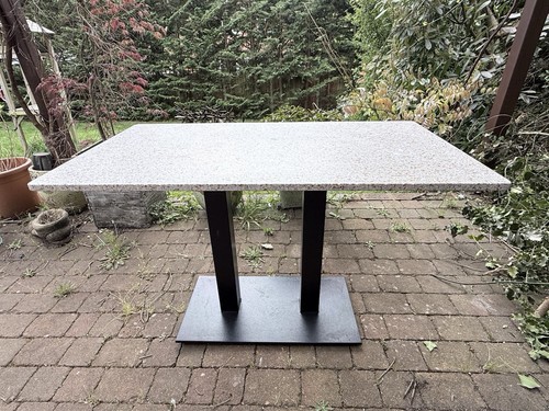 Elegant rectangular dining