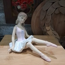The Leonardo Collection  Figurine - ballet dancer, ballerina