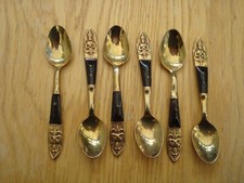 6 X VINTAGE BRASS TEA SPOONS