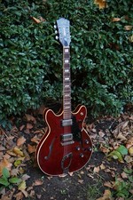Guild Starfire 1974 - Cherry