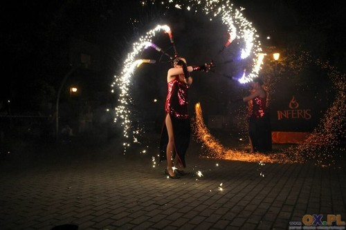 Electric led pyro staff - &,
