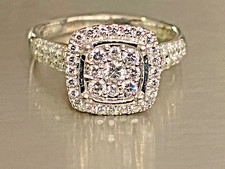 Beaverbrooks Platinum 0.7ct