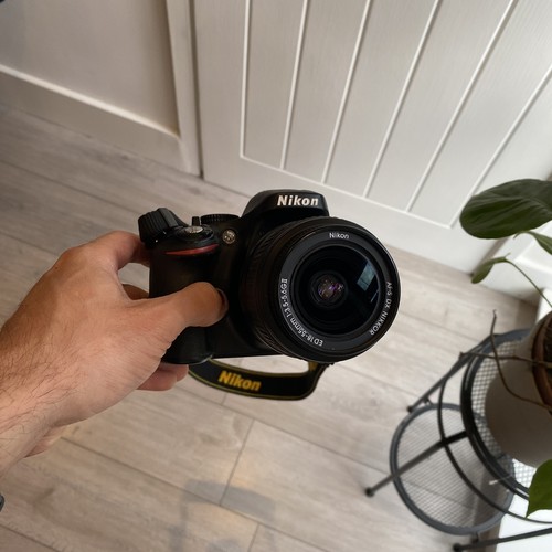 Nikon d5200 1mp digital - 24.1mp,