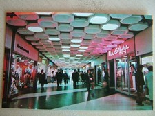 Postcard - PROSPECT CENTRE, HULL. Standard size. Unused.