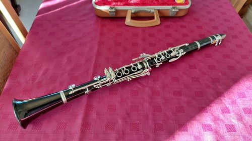 Besson clarinet with case - besson,
