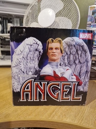 Marvel universe diamond select - marvel,