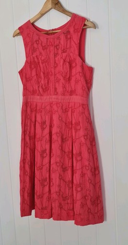 Warehouse spotlight coral - spotlight,
