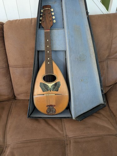 Antique vintage mandolin - antique/vintage,