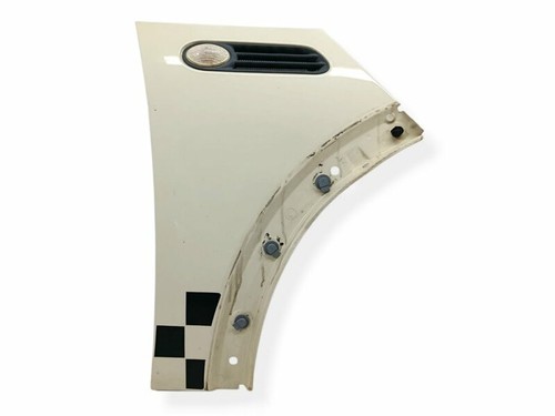 41217037438 front right wing