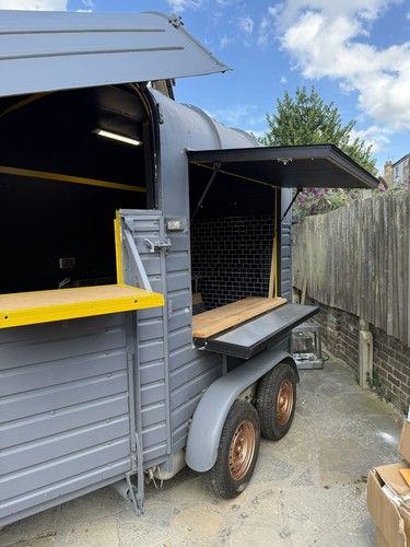 Food trailer catering - food,