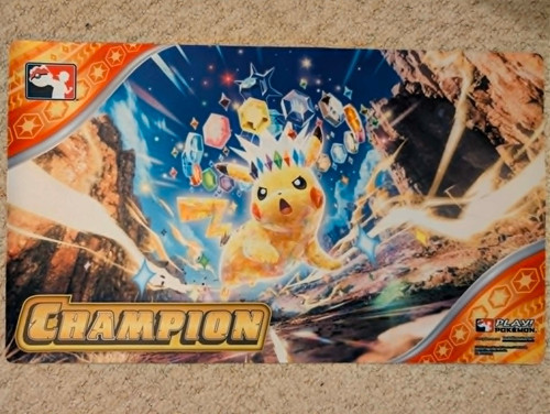 Tera pikachu champion playmat - pikachu,