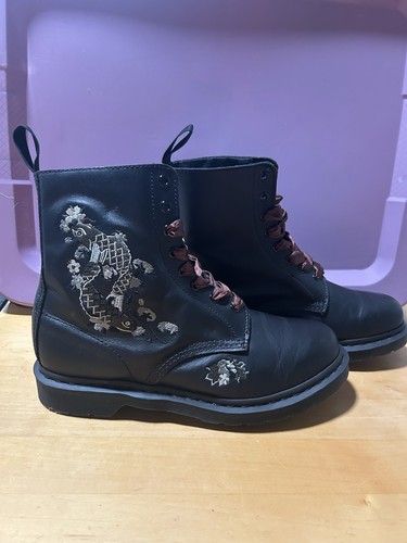 Size amylee embroidered koi - size,