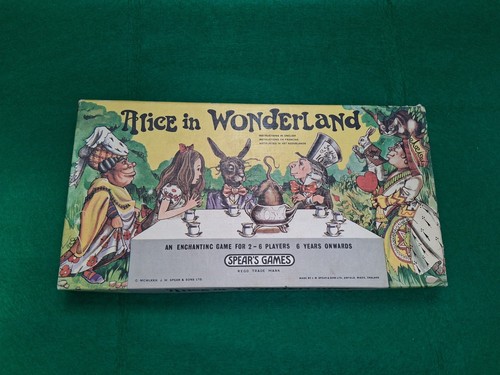 Charming alice wonderland - alice, in