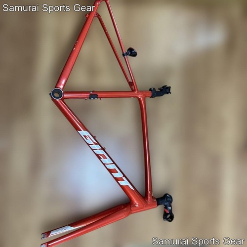 Giant contend frame - set,