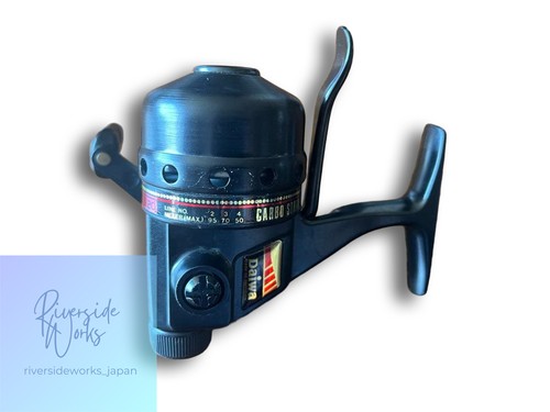 Old daiwa st20 carbo - old, striker