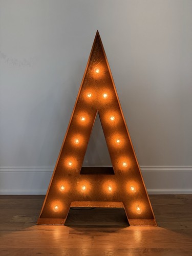 Lighted rustic vintage - 36”,