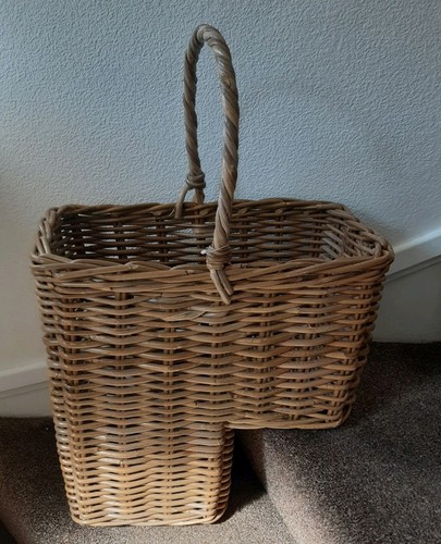 Woven wicker stair - wicker,