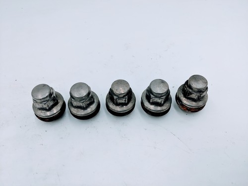 Jaguar spare wheel nuts - jaguar,