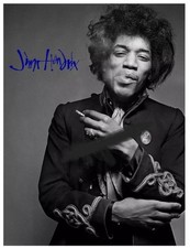 JIMI HENDRIX ICONIC SINGER