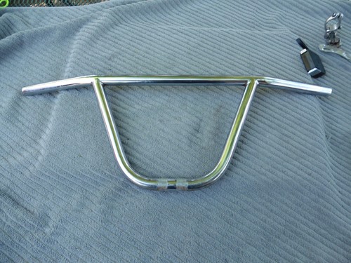 Vintage 80s style moustache - cw,