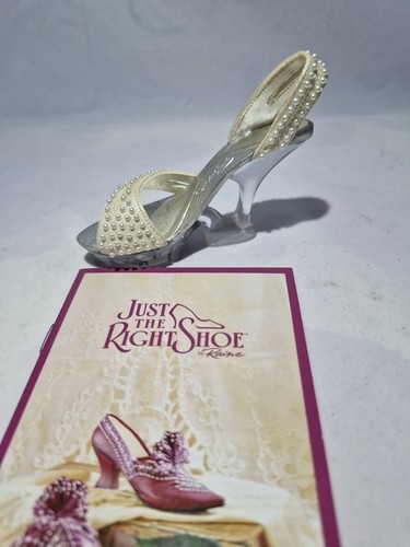 Just the right - shoe, by