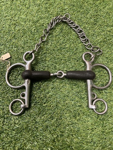 Rubber jointed pelham bit - rubber,