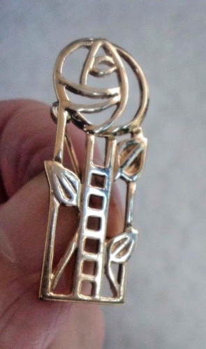 Scottish 9ct gold brooch - scottish,