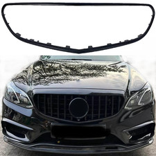 Front surround moulding black - front,