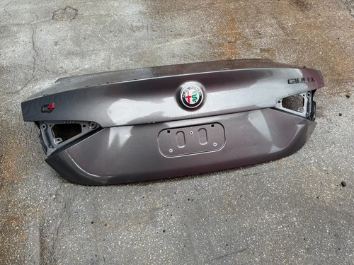 Alfa romeo giulia 952 - romeo, q4
