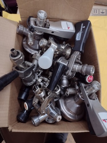 Keg coupler grab - (12),