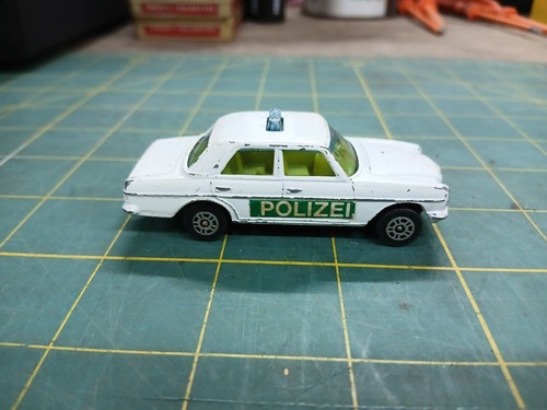 Corgi juniors mercedes - corgi,