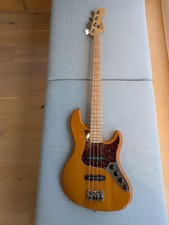 Fender American Deluxe Jazz