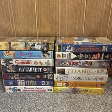 VHS Tape Entertainment Bundle Of 14 Movies Robin Williams, Marilyn, football