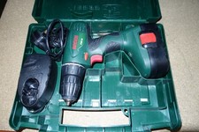 Bosch PSR 18 Cordless 18V Drill screwdriver + ONE Battery + UK charger + case